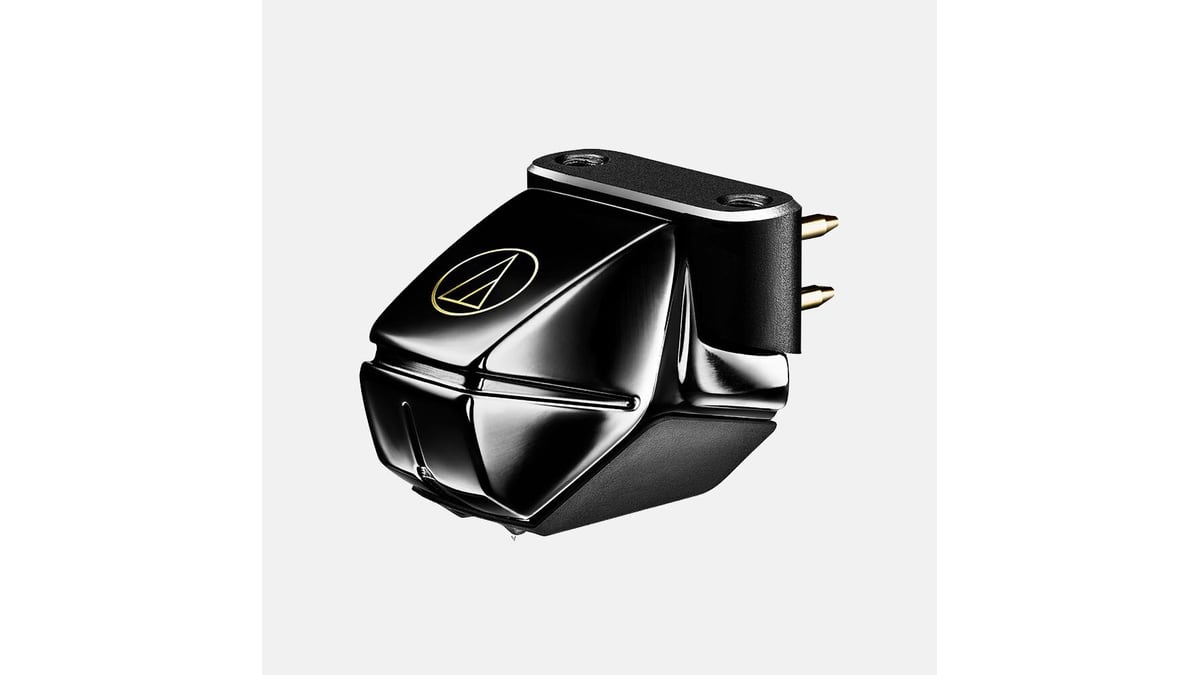 Audio-Technica's AT-MCD1 flagship cartridge debuts with a one-piece diamond stylus and cantilever