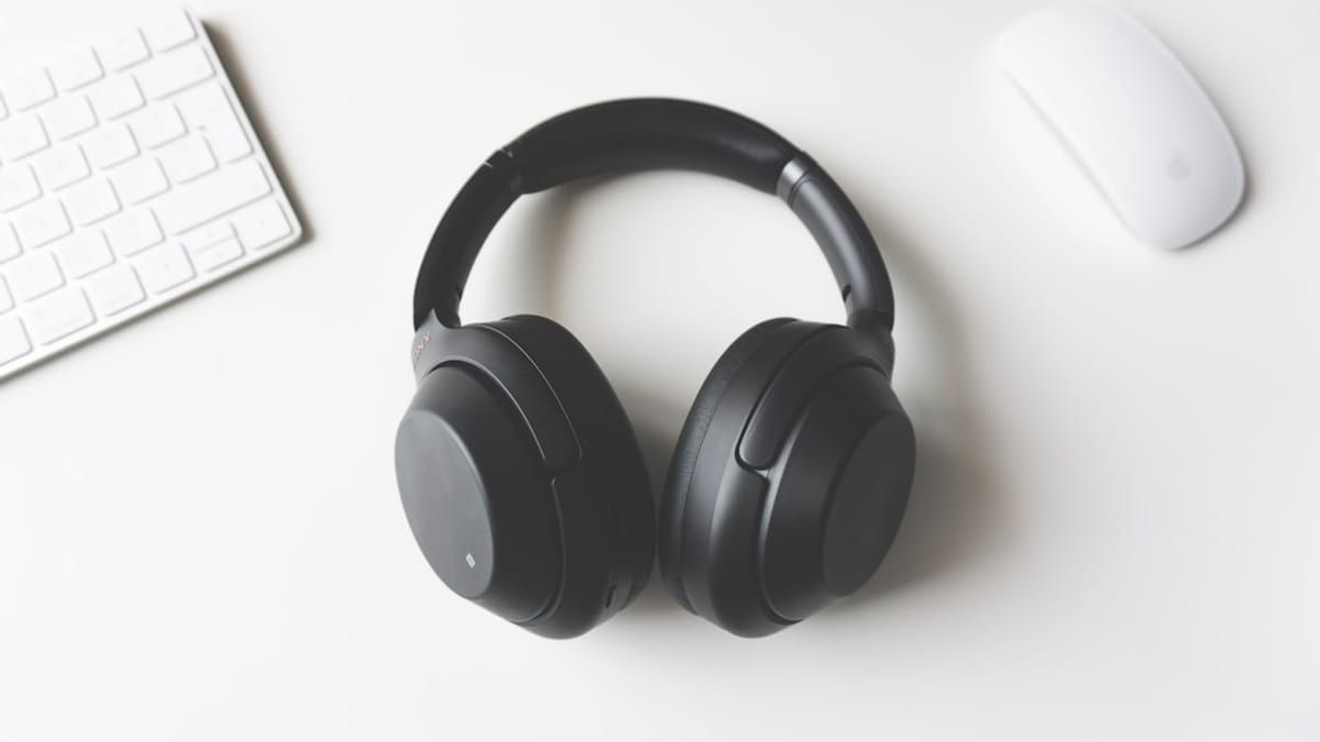 Silicon speakers arrive: xMEMS Cypress and Sycamore explained